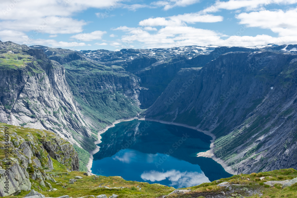 Fototapeta premium Amazing landscape of the Ringedalsvatnet Lake, Trolltunga hike, Norway
