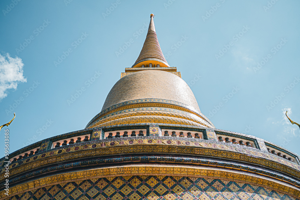 Ratchabophit Sathit Maha Simaram Ratchaworawihan (Temple) - High angle view of the pagoda