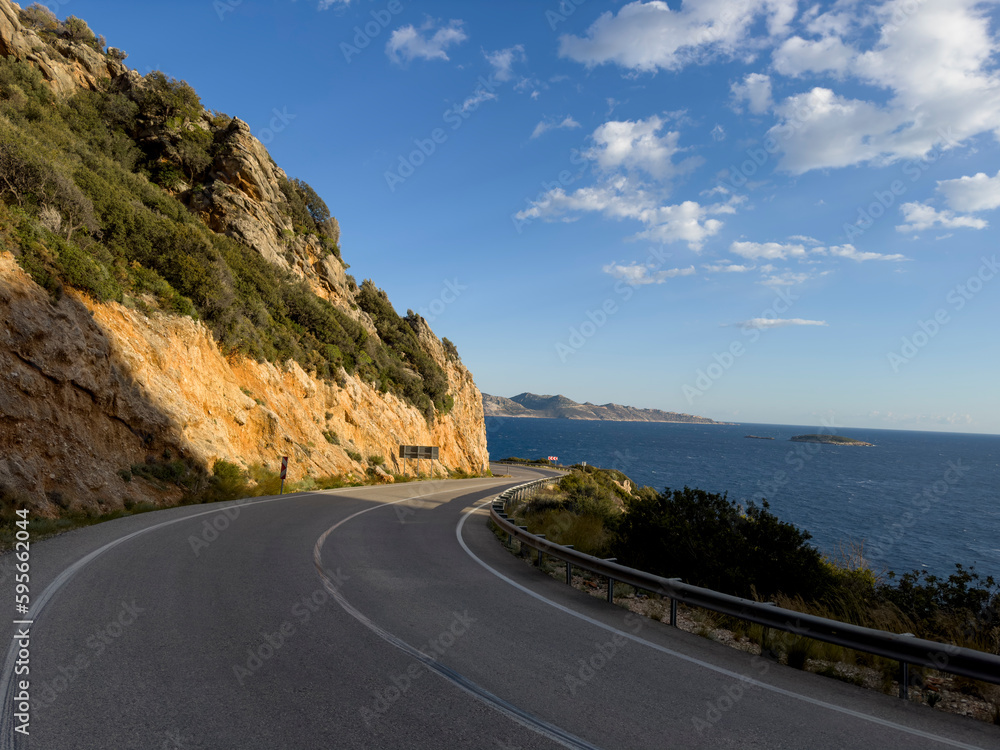 The coastal road connecting the Mediterranean and the Aegean region