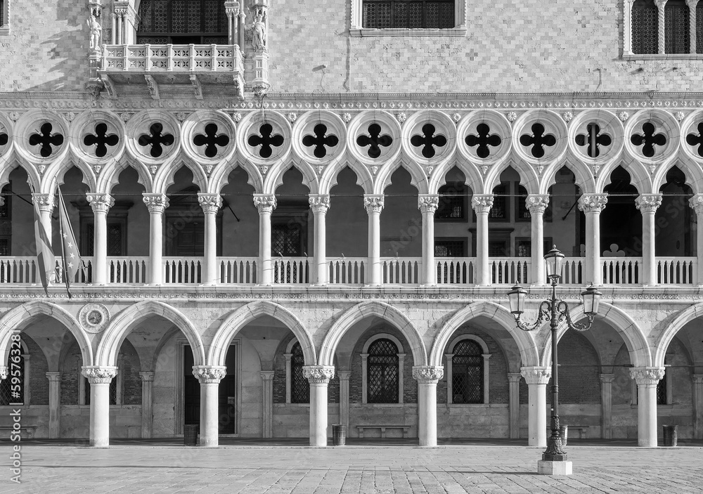 Architectural detail of Doge's palace in St Mark's Square in Venice (Palazzo Ducale), Italy