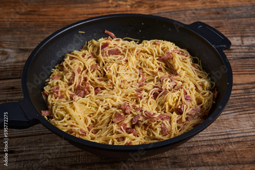 Carbonara pasta with pork ham