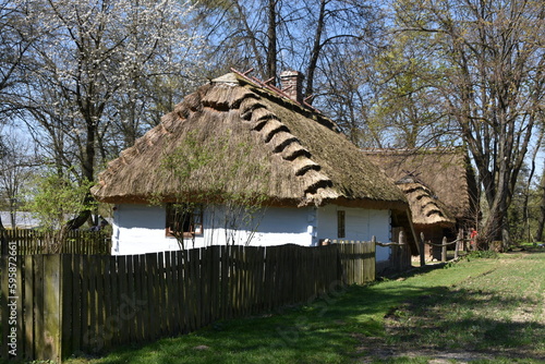 Skansen w Lublinie, stare budownictwo, domy, drewniane, etnograficzne