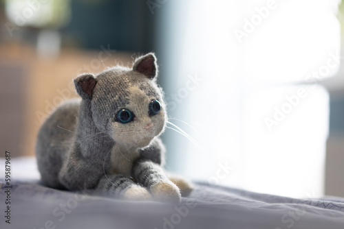Toy knitted cat