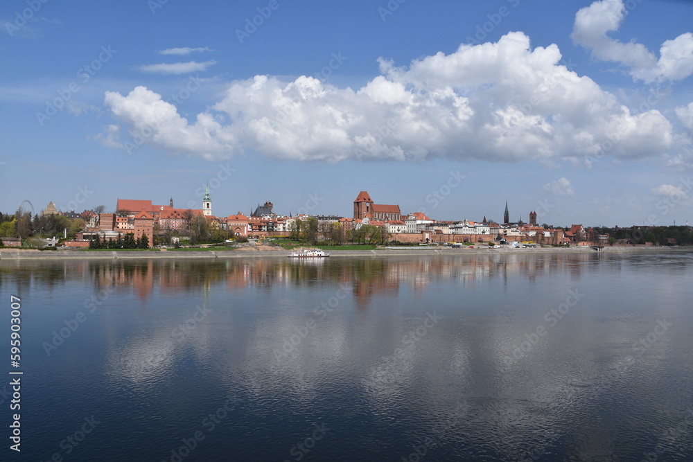 Toruń, gotyckie miasto wpisane na listę UNESCO, architektura, gród, europa, podróż, stary, krajobraz, niebo, średniowiecznej, lato, dom