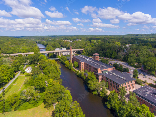Fotografie Ashton Mill and George Washington Bridge aerial view at Blackstone River between town of Cumberland and Lincoln, Rhode Island RI, USA