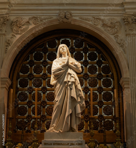 Statue of virgin Mary under morning light, by James Pradier in 1838, in Notre-Dame des Doms, Avignon