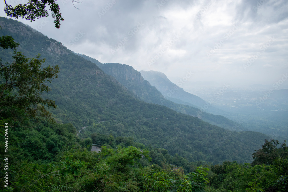 Obraz premium clouds over the mountains