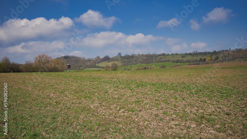 Landschaft, Feld am Thüringer Mühlenradweg bei Löberschütz, Thüringen, Deutschland 