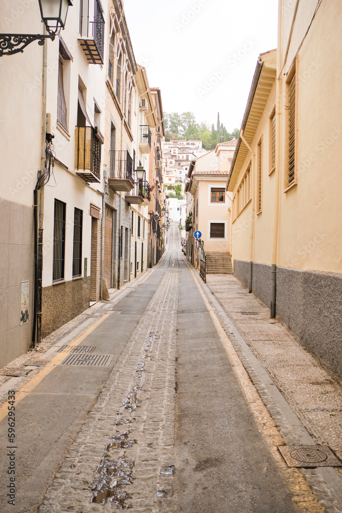 Fototapeta premium Granada - Spaziergang zur Alhambra , Spanien