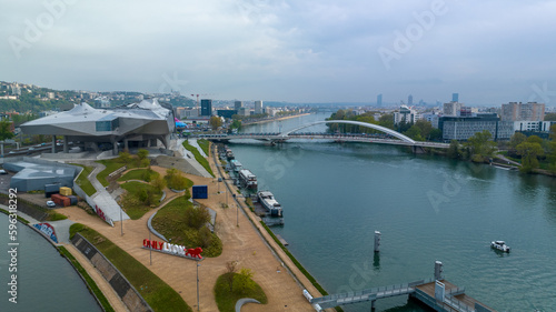 Musée des confluences