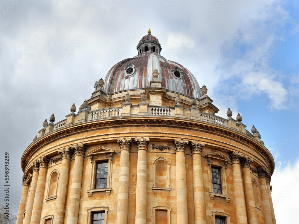 Radcliffe Camera, a building of the University of Oxford, England, designed by James Gibbs in neo-classical style and built in 1737–49 to house the Radcliffe Science Library Radcliffe Camera, a building of the University of Oxford, England, designed by James Gibbs in neo-classical style and built in 1737–49 to house the Radcliffe Science Library