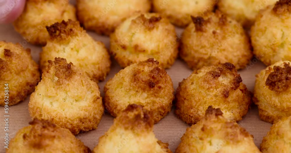 move small homemade coconut cookies made using coconut chips, homemade cookies close up move small homemade coconut cookies made using coconut chips, homemade cookies close up
