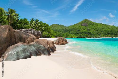 Fototapeta Naklejka Na Ścianę i Meble -  Tropical beach Baie Lazare on Mahé Island, Seychelles.