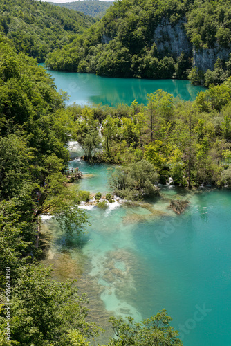 Turquoise lake in Plitvice national park - Croatia