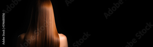 Foto Back View of Woman with Beautiful Shiny Straight Keratin Brown Hair