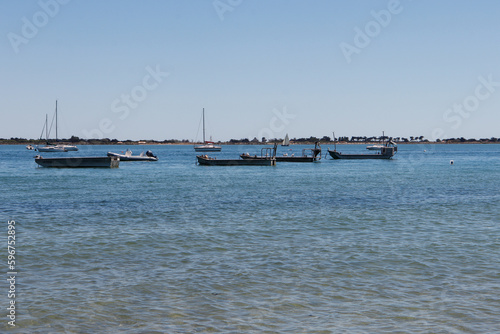 Charente-Maritime - Ile de Ré - Vue sur le fier d'Ars