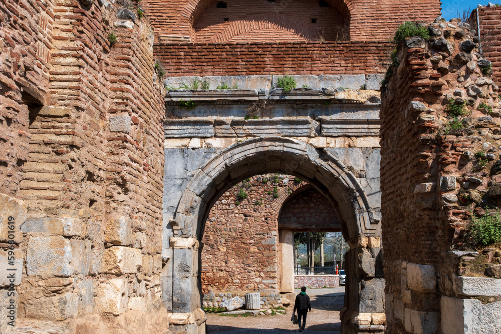 Fototapeta premium Ancient city wall, surrounding walls of in iznik established by byzantine period to protect city.