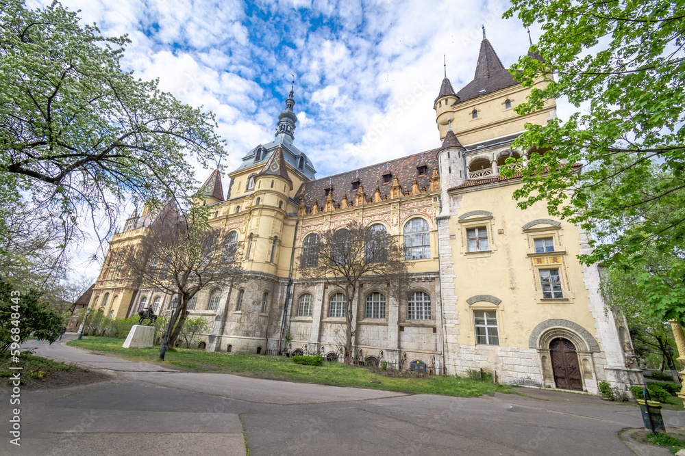 Zamek na Węgrzech 