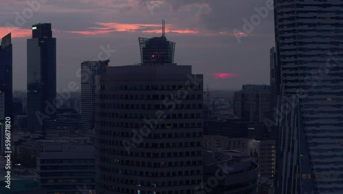 Warsaw Centrum, Sunshine