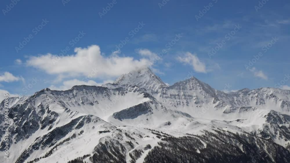Snowy Alps Mountain from Mont Blanc, Real Time
Snowy Alps Mountain from Mont Blanc, Real Time