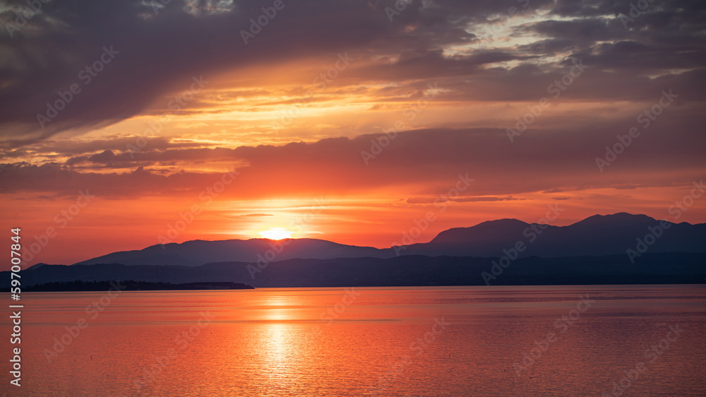 Fototapeta premium Sonnenuntergang Gardasee