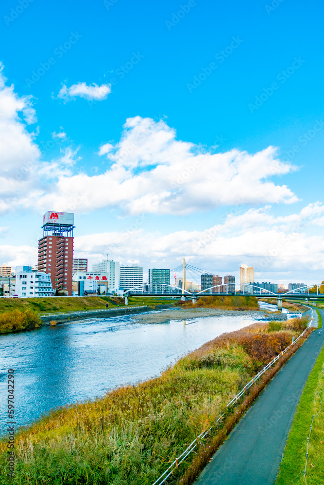 豊平川の河川敷の風景（北海道札幌市）