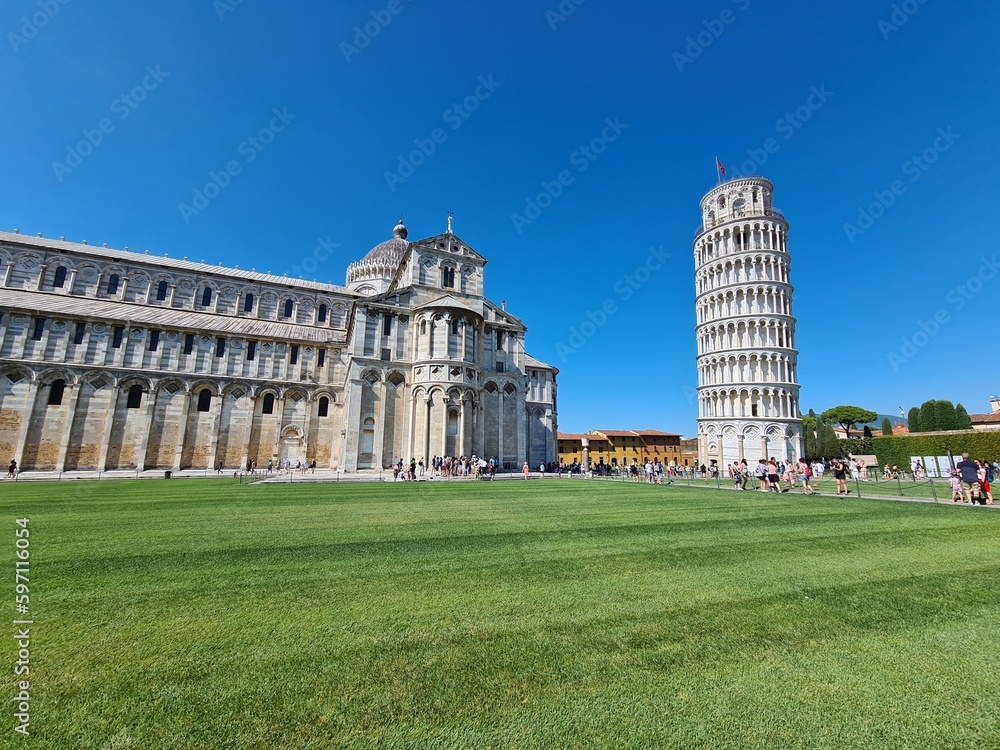 2022.07.15 Italy, Pisa, leaning tower of Pisa
evocative image of the leaning tower of Pisa in the Piazza
of Miracles under a clear sky