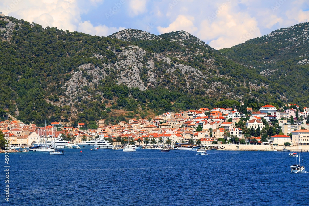 Fototapeta premium Small and beautiful town Hvar on island Hvar, Croatia.
