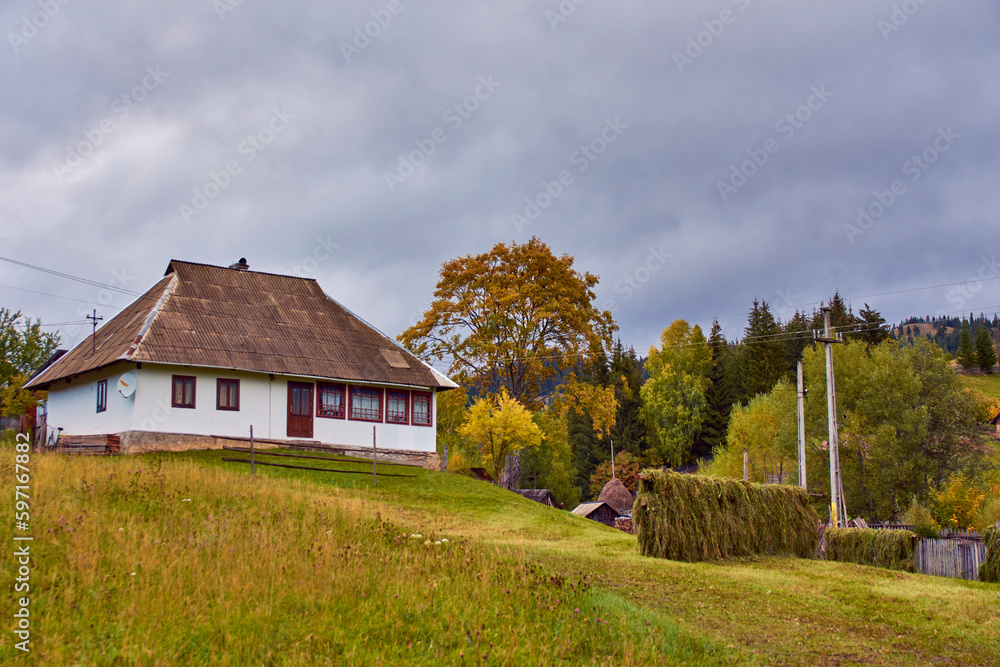 Obraz premium landscape with traditional houses in the mountains 23