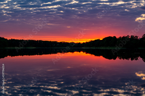 Fototapeta Naklejka Na Ścianę i Meble -  Zachód słońca na mazurach