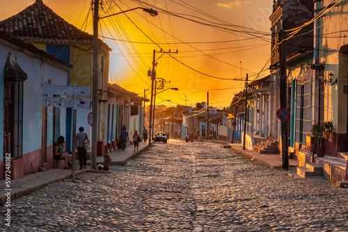 Sunset in the old streets of Trinidad in Cuba © Nicolas VINCENT