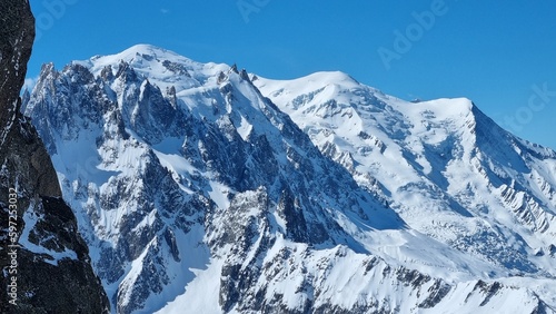 Ski de piste de printemps à Chamonix Mont Blanc © Boris V. 