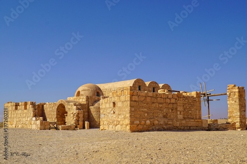 JORDANIE - qasr al-kharaneh  les châteaux du désert