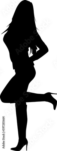 Silhouette: Sexy junge Frau mit Stiefeln beim Posing