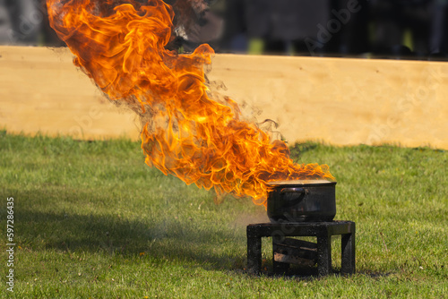 Demonstration of a kitchen fire on a firefighting day