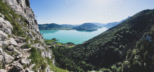 Fototapeta Naklejka Na Ścianę i Meble -   lake view from a via ferrata in austria