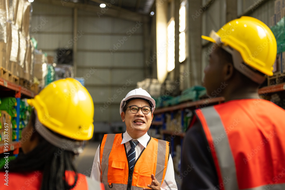 Warehouse manager assesses individual performance of staff. Evaluate work quality, skill levels, improvement needs. Giving guidance and direction. Identifying competency gaps, creating an action plan Warehouse manager assesses individual performance of staff. Evaluate work quality, skill levels, improvement needs. Giving guidance and direction. Identifying competency gaps, creating an action plan