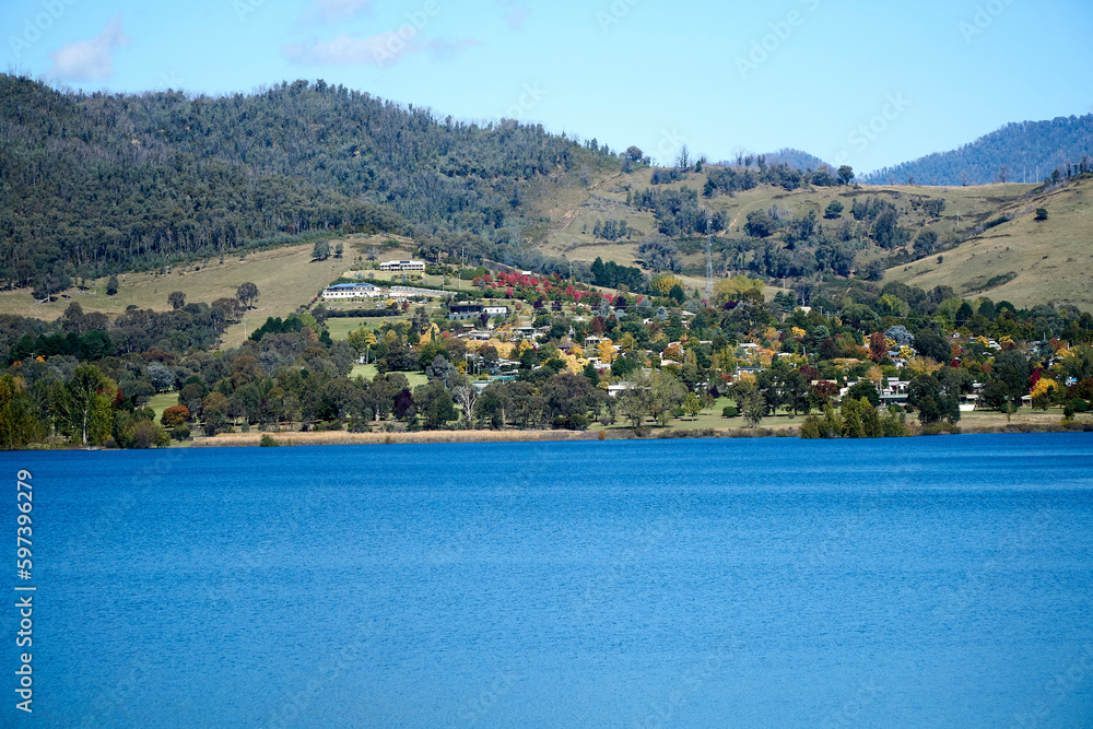 Talbingo Township on the shores of a lake