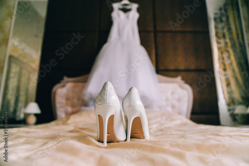 wedding shoes 