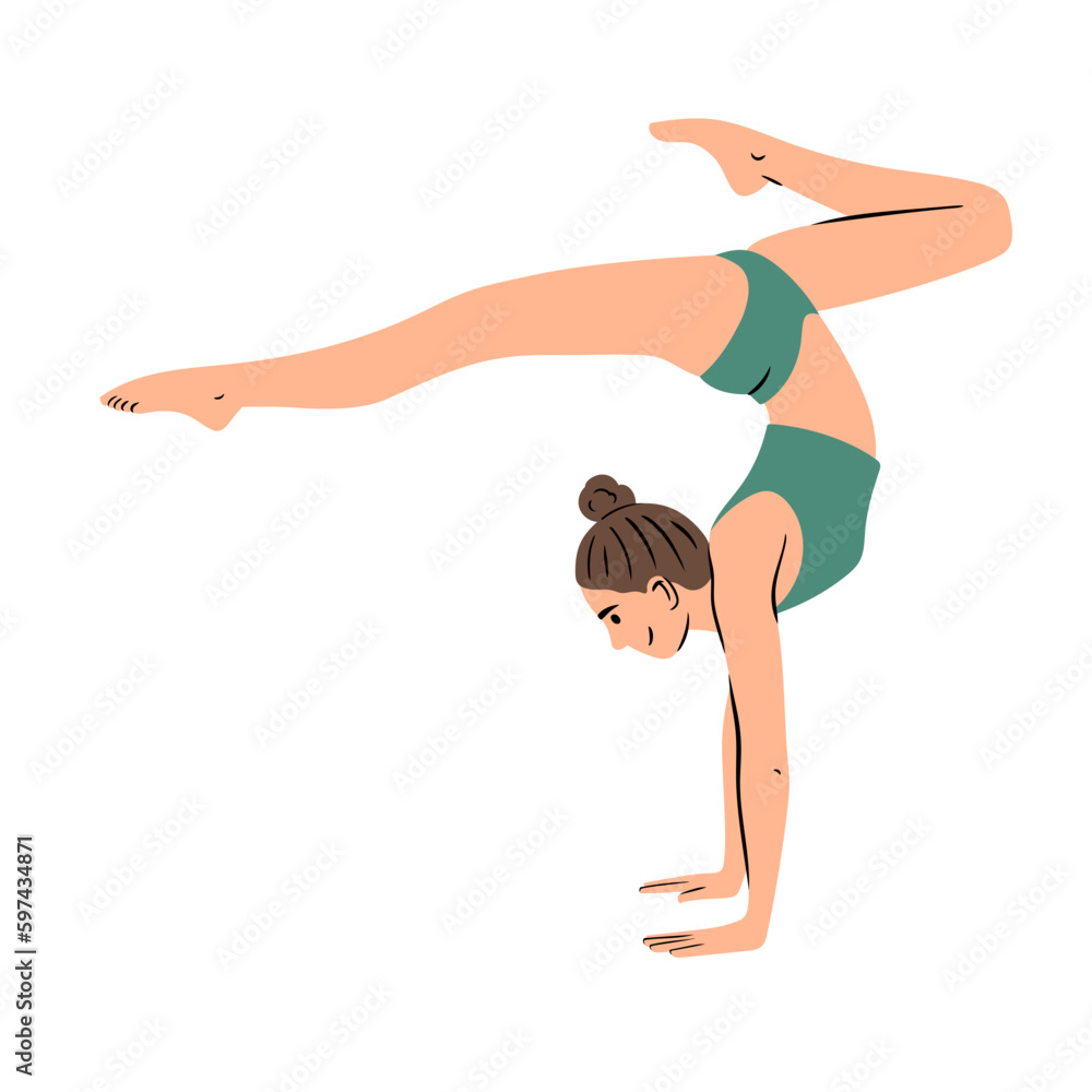 Femme qui fait une posture d'√©quilibre de yoga en tenue verte