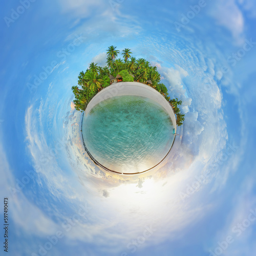 Fototapeta Naklejka Na Ścianę i Meble -   Beautiful maldives tropical island - Panorama