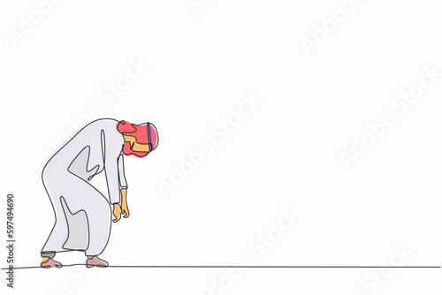 Continuous one line drawing sad Arab businessman bowed down. Man feeling lonely and having mental pressure or stress. Bankruptcy on global economic recession, failure. Single line draw design vector