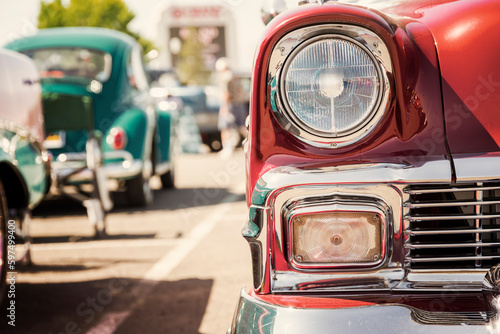 Close-up of a classic american car headlight © Mariusz Blach