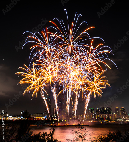 fireworks on the river_#004