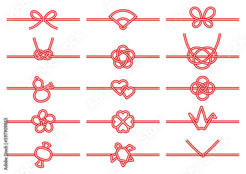 日本の伝統的な水引飾りのセット