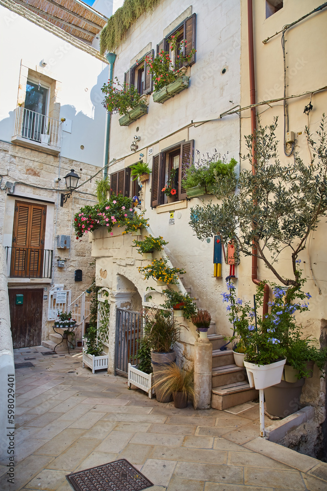 Obraz premium Polignano al mare - scenic small town in Puglia