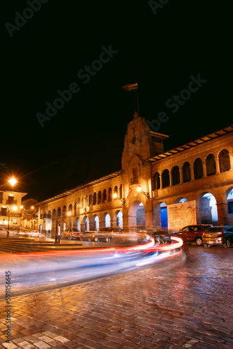 plaza de Cusco at night- perú photo