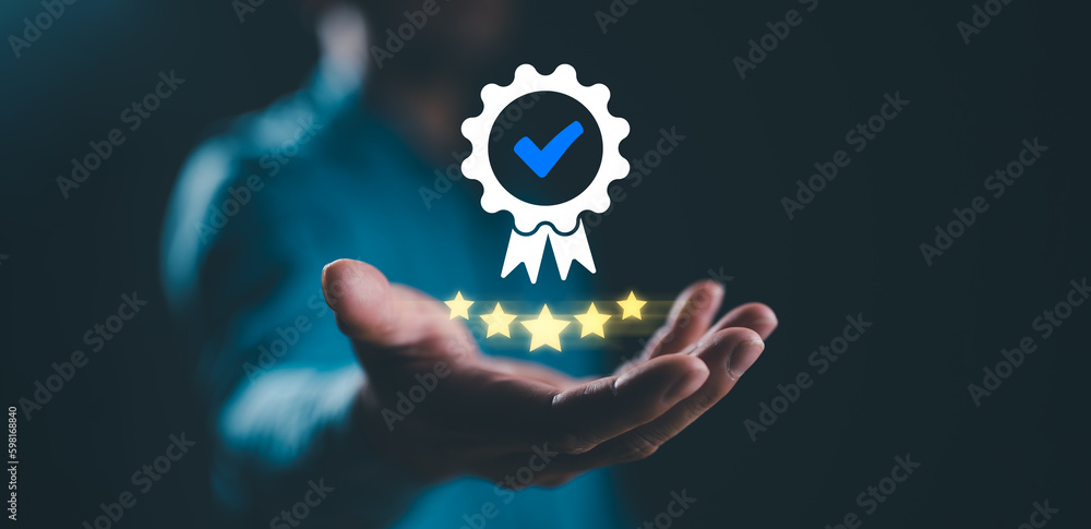 Quality control, satisfaction, good product and service, customer, Hand shows the sign of top service Quality assurance 5 star, Guarantee, Standards, ISO certification and standardization concept. - obrazy, fototapety, plakaty 