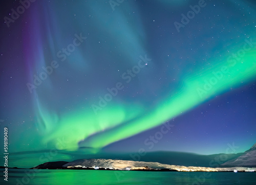 aurora borealis over the sea © Hai Uong