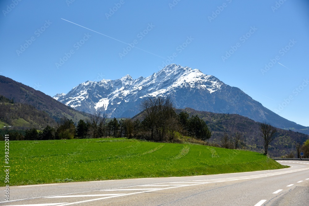 Fototapeta premium Panorama sur les Alpes depuis la route Napoléon 